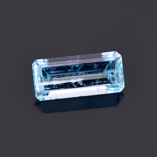 Beautiful Blue Aquamarine Gemstone from Idaho, 2.30 cts., 12x5.5 mm., Emerald Bar Cut