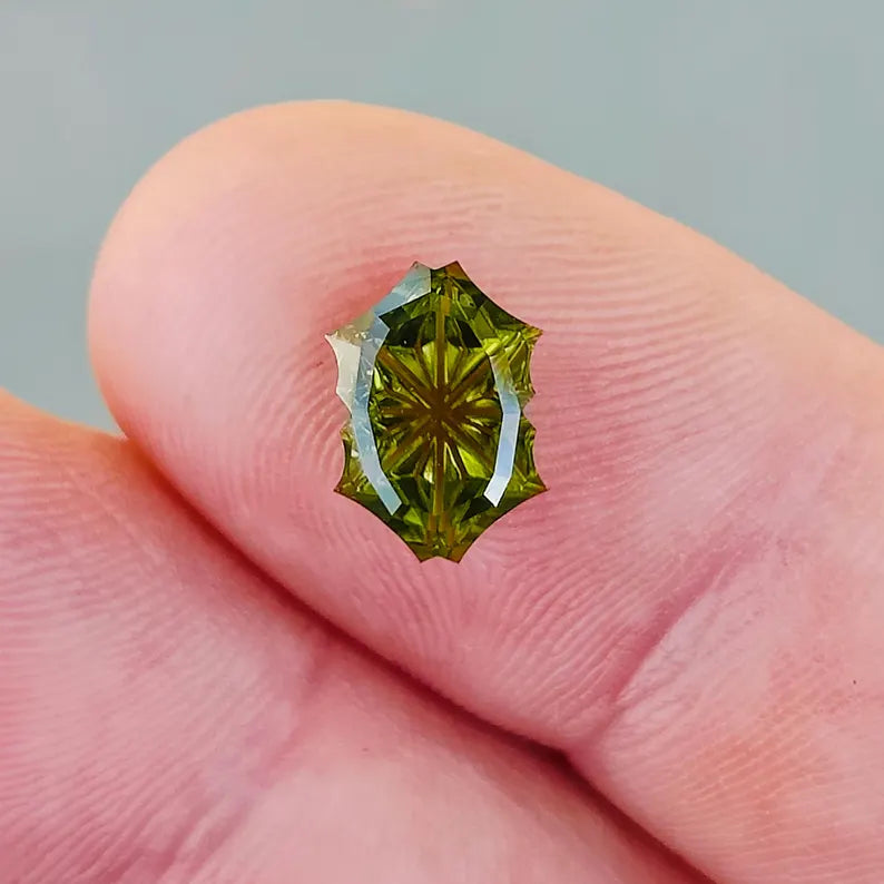 Stunning Green Tourmaline Gemstone, 2.95 cts., 10x7 mm., Fantasy Carved Baroque Rupee Shape